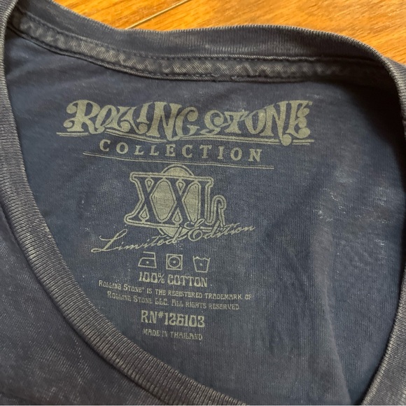 The Rolling Stone cover Obama Dark Blue Graphic Long Sleeve Tee - Picture 3 of 4